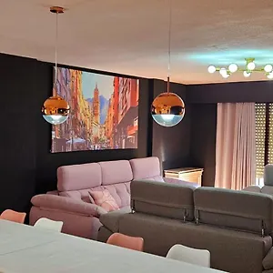 Centro Catedral Carrera 27, 1 Plaza De Aparcamiento Y Netflix Gratis Appartement